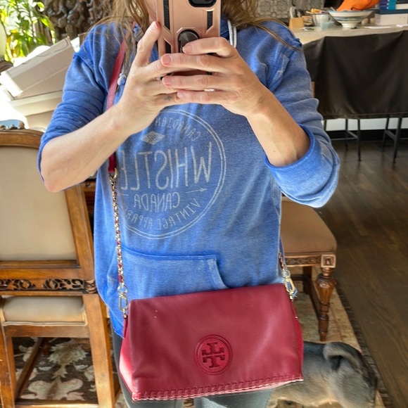 🔥💥🛍HOST PICK🔥💥🛍Tory Burch leather bag - Picture 2 of 13
